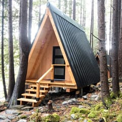Rocky Valley Resort - Little A (Available in summer)