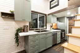 Montana Cottage - Image 4