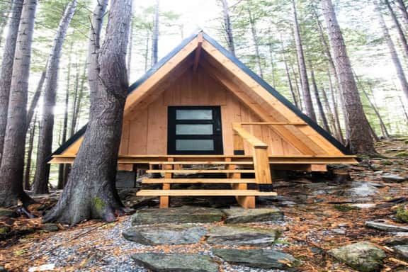 Rocky Valley Resort - Little A (Available in summer) - Image 5